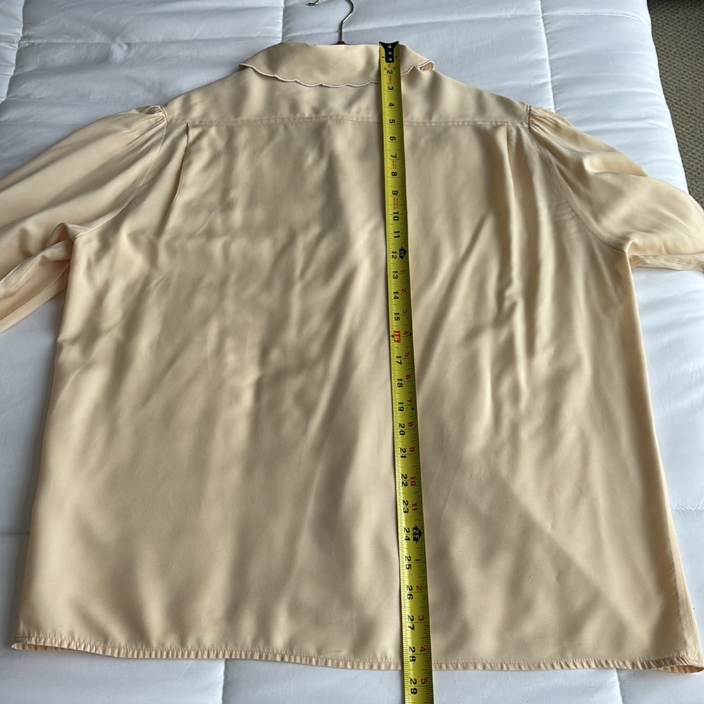 Vintage Cream  Shirt - Picture 12 of 14